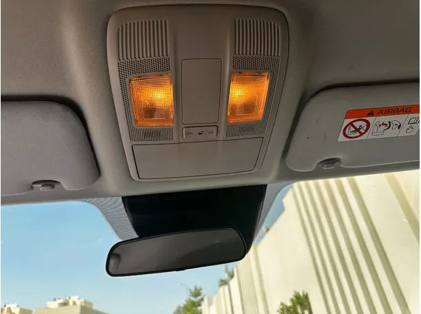 Car image 24