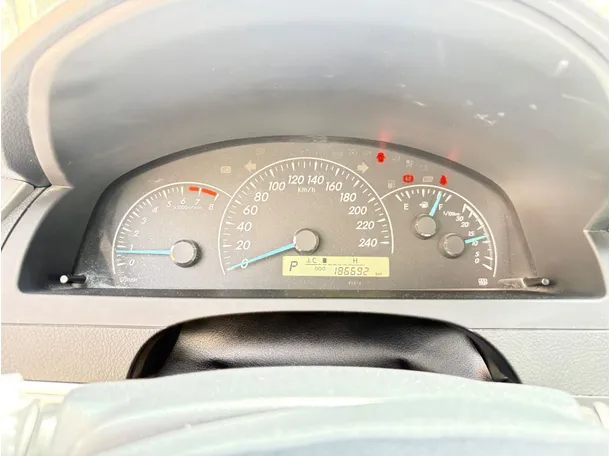 Car image 23