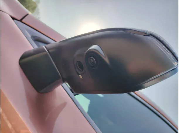Car image 33