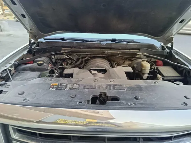 Car image 26