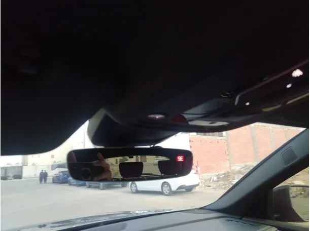 Car image 34