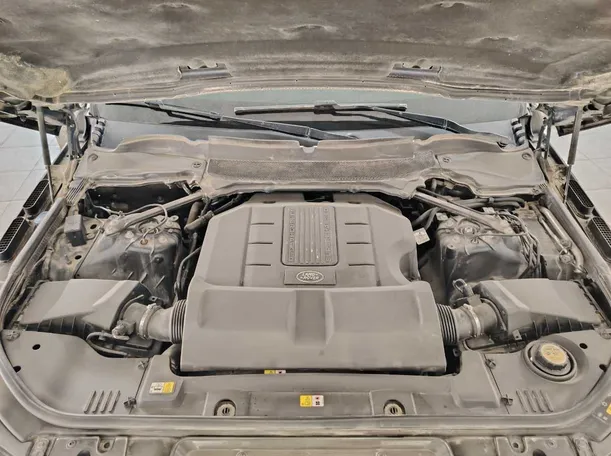 Car image 35