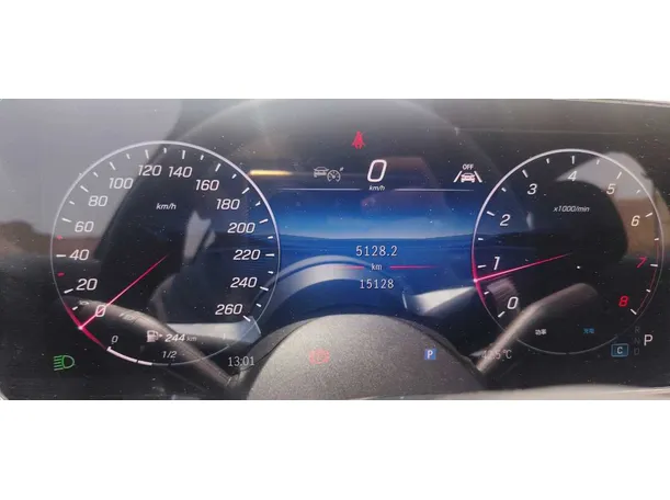 Car image 21