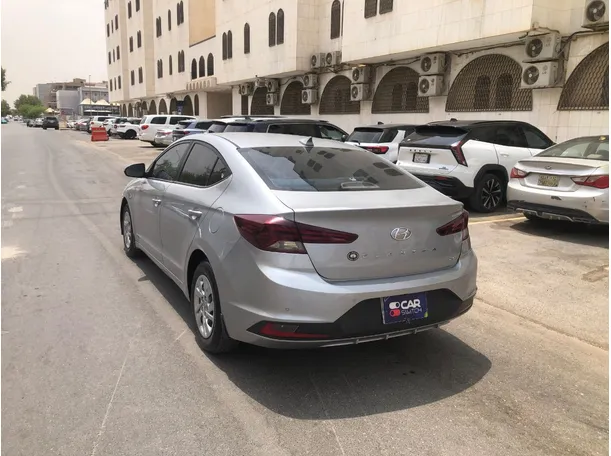 Car image 7