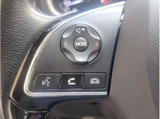 Car image 32