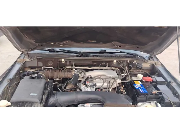 Car image 30