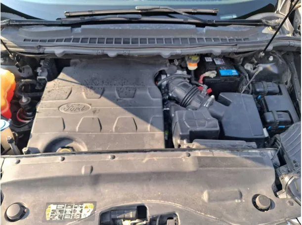 Car image 26