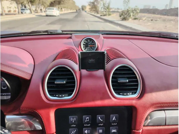 Car image 23