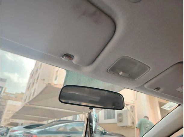 Car image 31