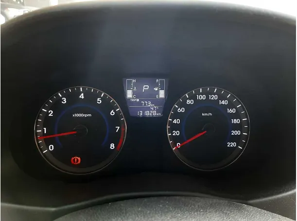 Car image 18