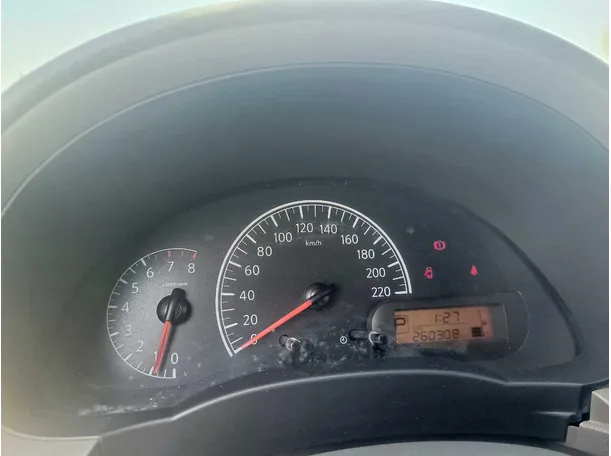 Car image 21
