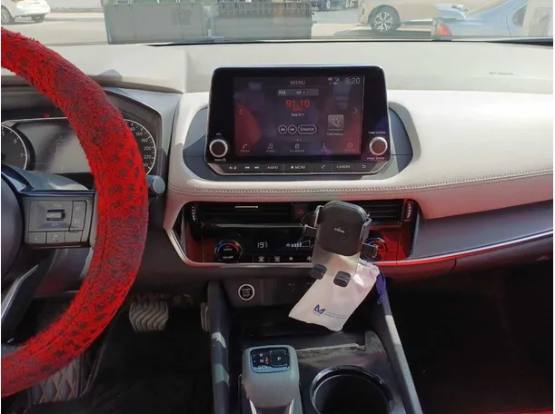Car image 16
