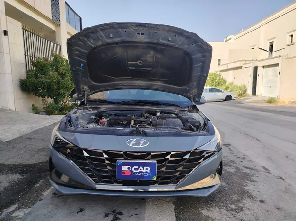 Car image 32