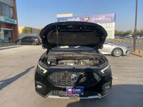 Car image 24