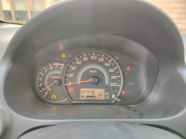Car image 29