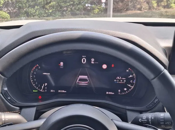 Car image 20
