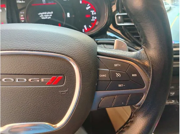Car image 39