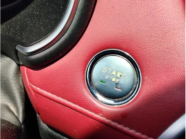 Car image 28