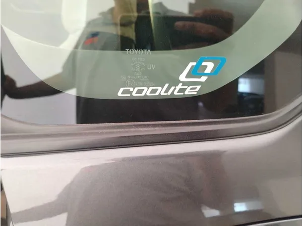 Car image 28