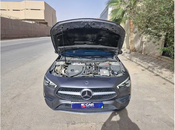 Car image 23