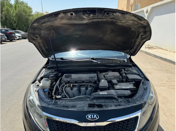 Car image 23