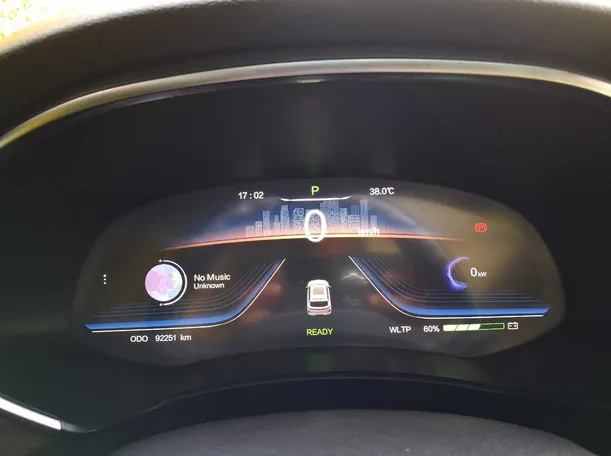 Car image 19
