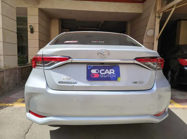 Car image 8