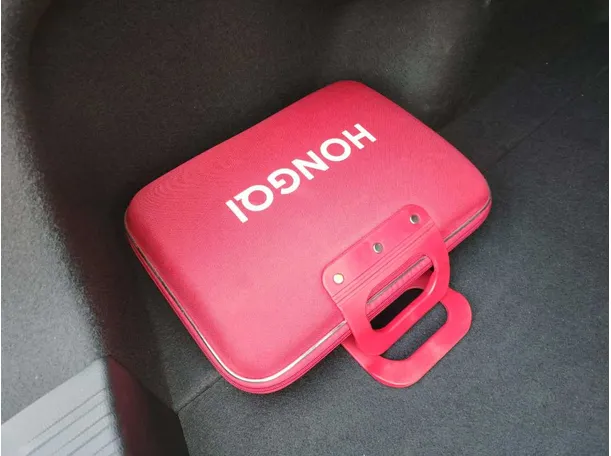 Car image 33