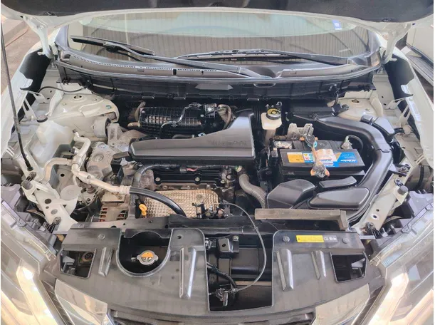 Car image 30