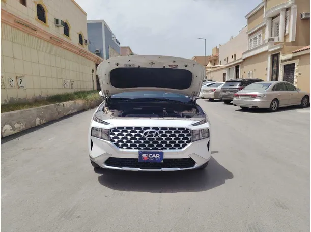 Car image 35
