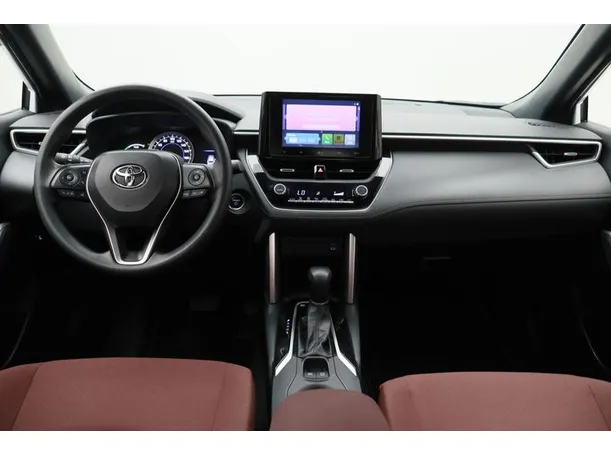 Car image 14
