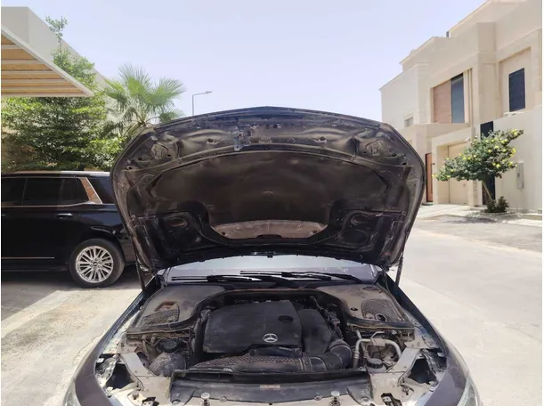 Car image 36