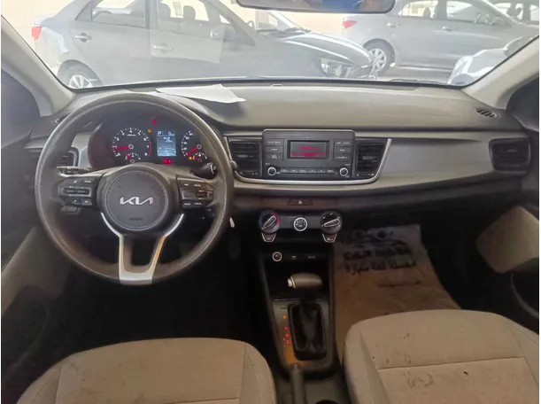 Car image 20