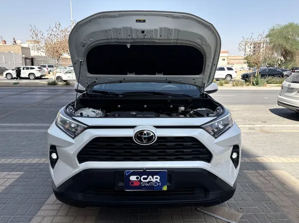 Car image 29