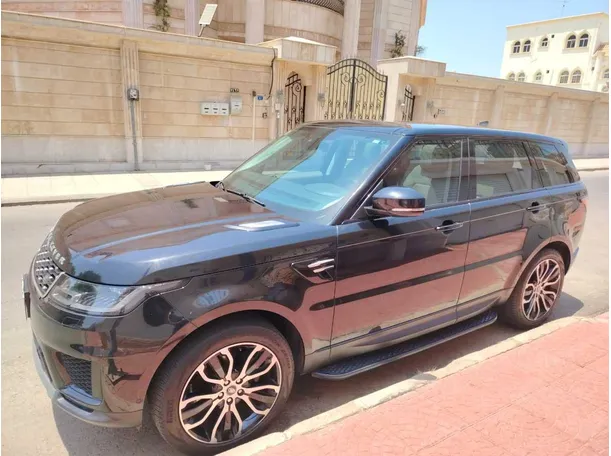 Car image 8