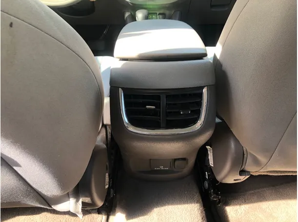 Car image 21