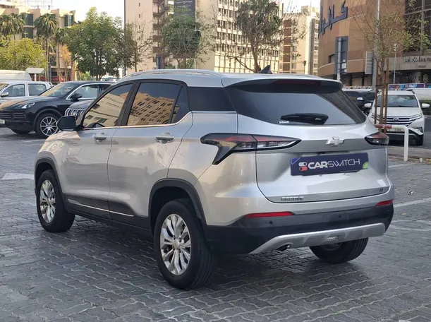 Car image 7