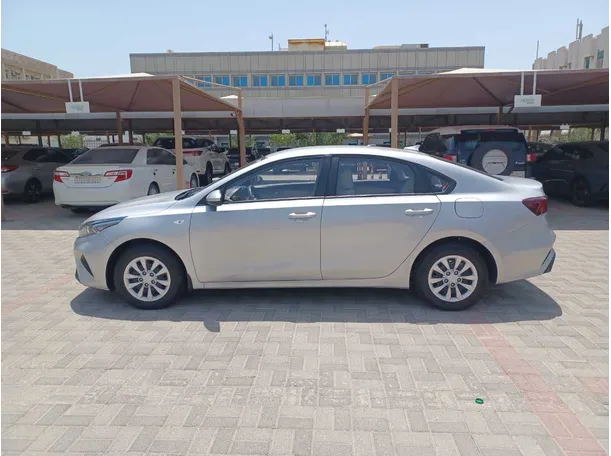 Car image 8