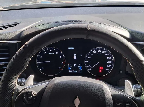 Car image 20