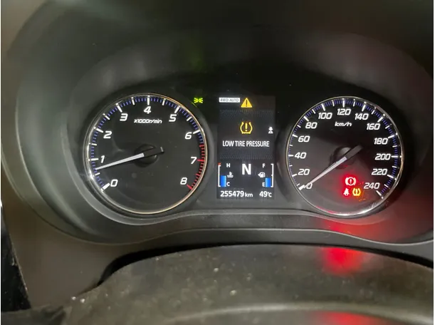 Car image 21