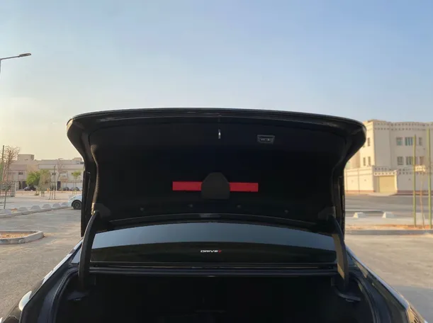 Car image 23