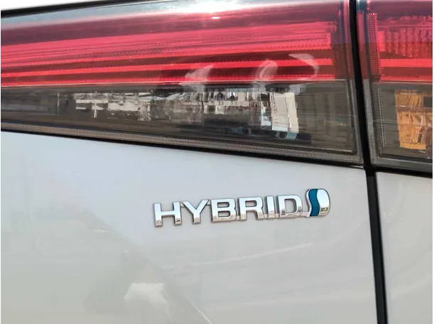 Car image 36