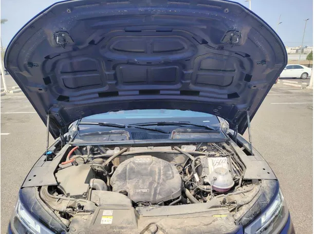 Car image 39