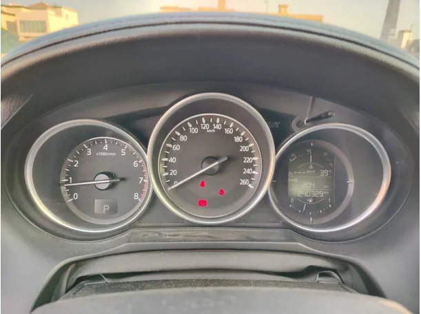 Car image 31