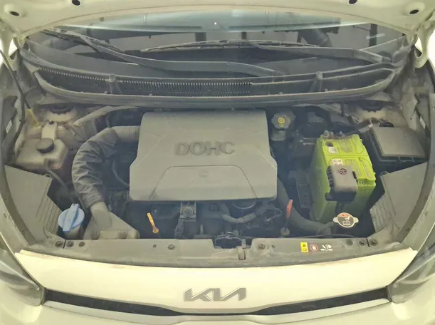 Car image 22