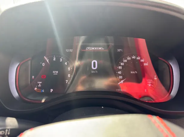 Car image 24