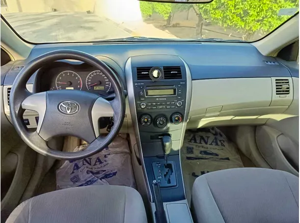 Car image 24