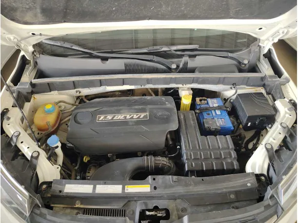 Car image 30