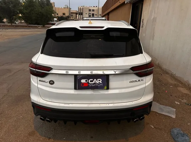 Car image 6