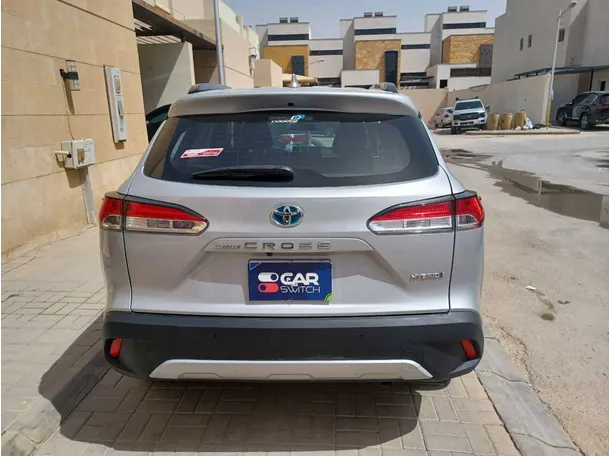 Car image 6